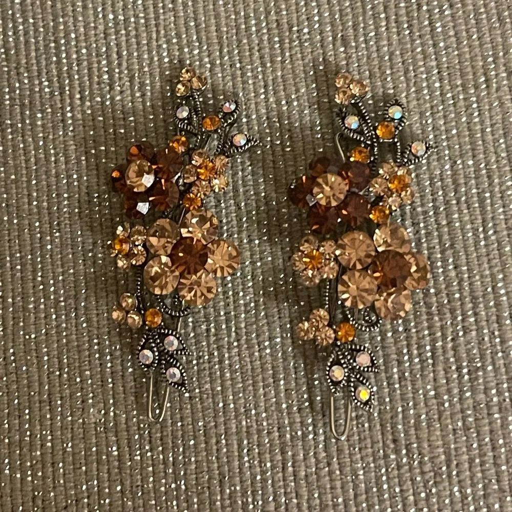 Elegant Brown and Gold Floral Hair Clips